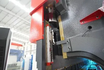 Linear Encoder - Mesin Bending CNC SLT