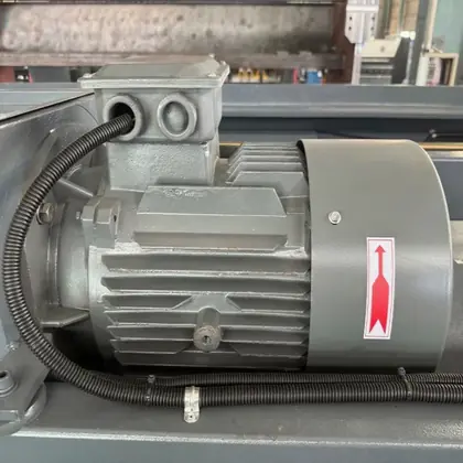 Motor - Mesin Shearing SLT