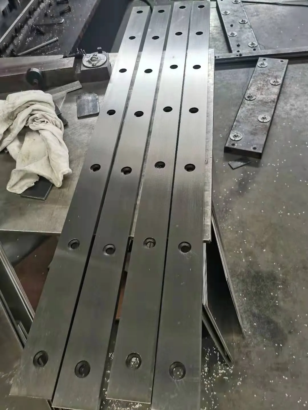 Pisau Siap Kirim